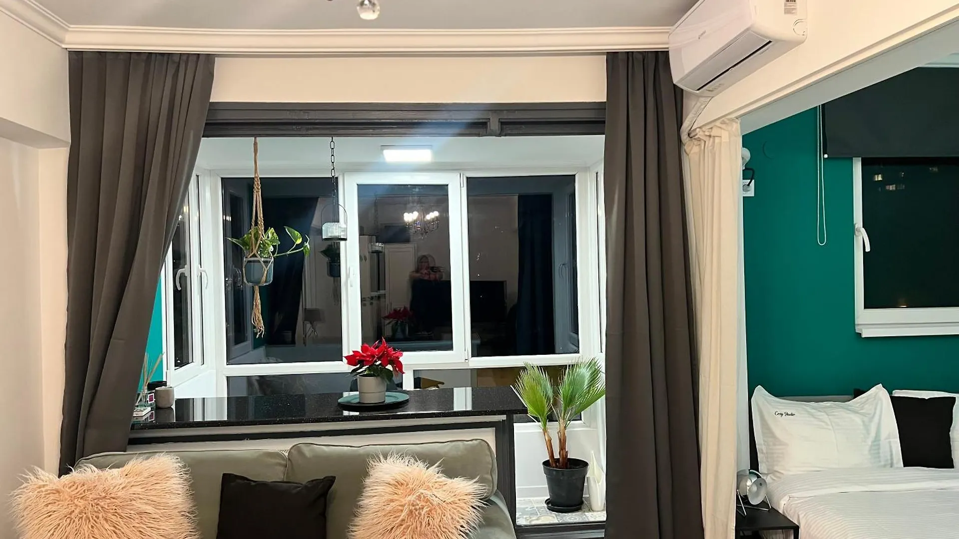 Cosy Studio Floreasca Бухарест